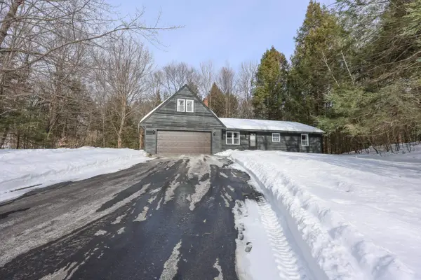 13 Van Ger Drive, Bow, NH 03304