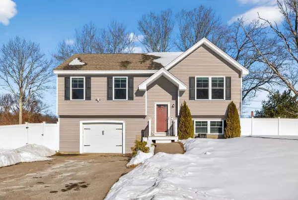 1 West Meadow Court, Milford, NH 03055