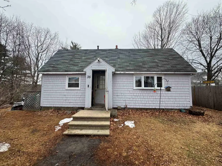 35 Highland Avenue, Derry, NH 03038-2630 - #3