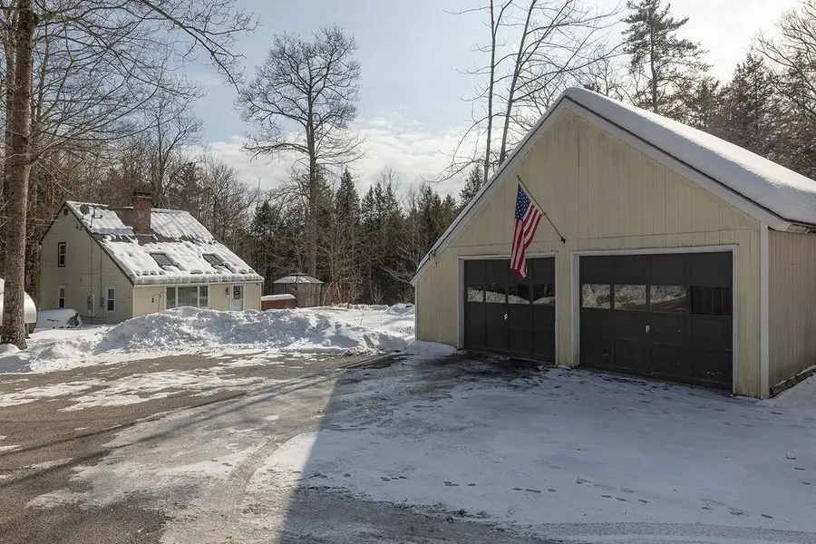 20 Fairgrounds Road, Bradford, NH 03221 - #2