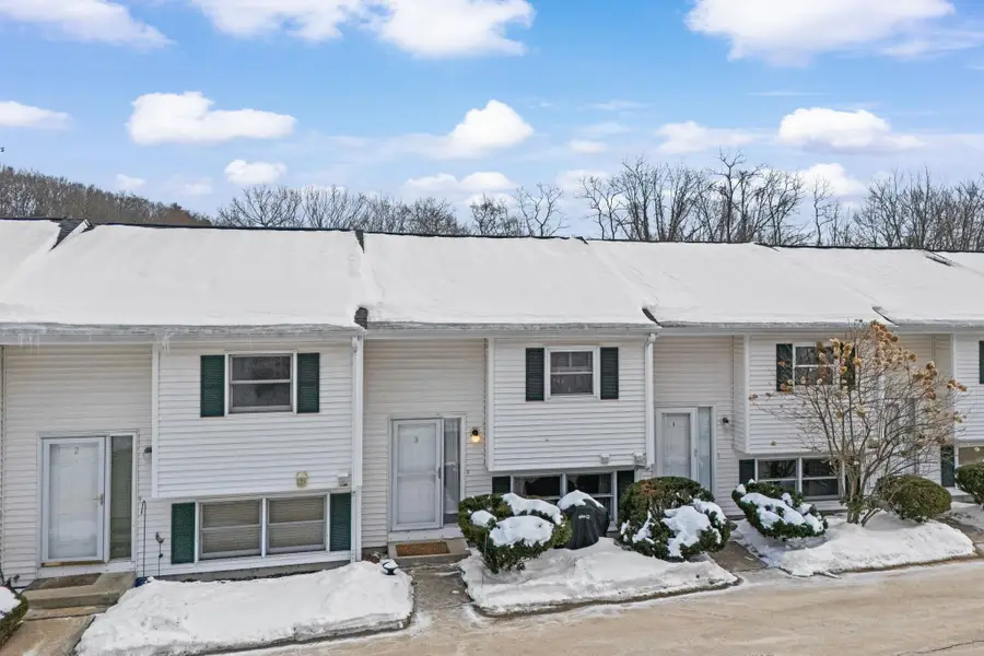 883 Mammoth Road #503, Manchester, NH 03104 - #3