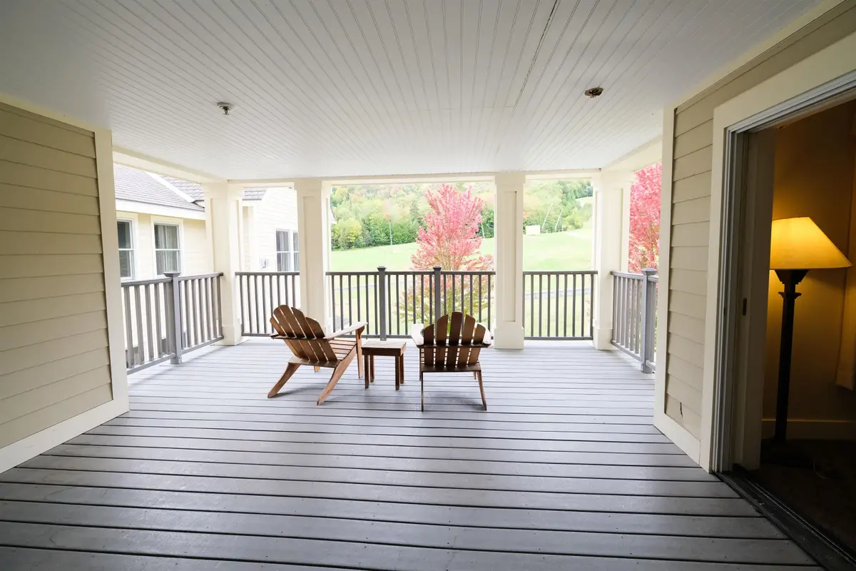 723/725 QIII Jackson Gore Adams House, Ludlow, VT 05149 - #1