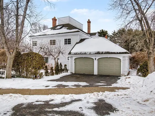 7 Southwind Drive, Burlington, VT 05401