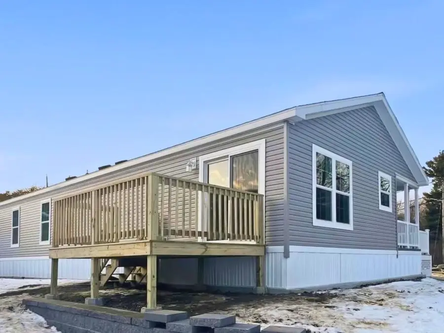 24 Adder Lane, Seabrook, NH 03874 - #3