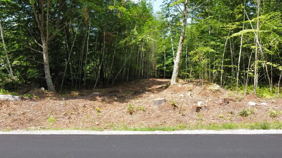 25-1 Winnipesaukee Drive, Wolfeboro, NH 03894 - #2