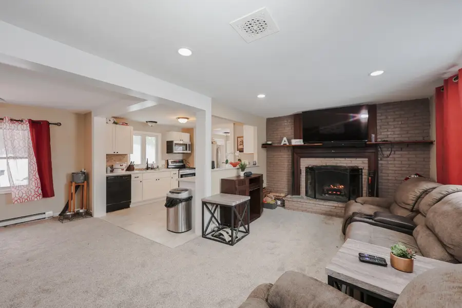 128 N Shore Road, Derry, NH 03038 - #2