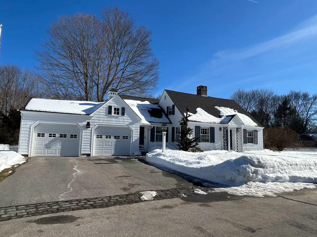 3 Wheelwright Avenue, Exeter, NH 03833 - #1