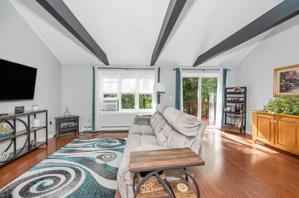 20 Chandler Drive, Atkinson, NH 03811