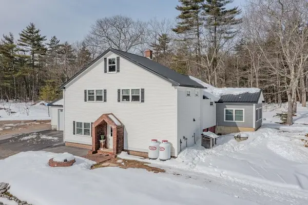 468 Mountain Avenue, Northwood, NH 03261