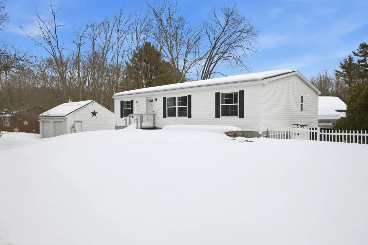35 North River Road, Epping, NH 03042 - #1