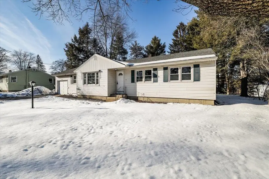 8 Park Drive, Bedford, NH 03110 - #3