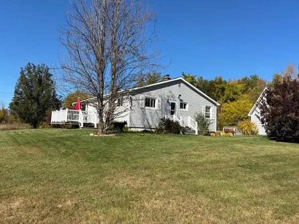 27 Broken Pines Drive, Shaftsbury, VT 05262