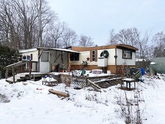 4 Dow Street, Exeter, NH 03833 - #1