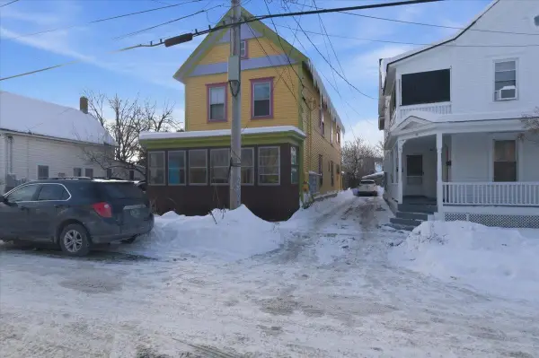 27-29 Lafountain Street, Burlington, VT 05401