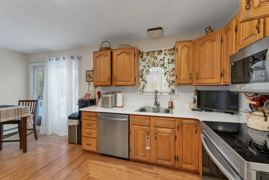 22 Nancy Court, Alton, NH 03809 - #3