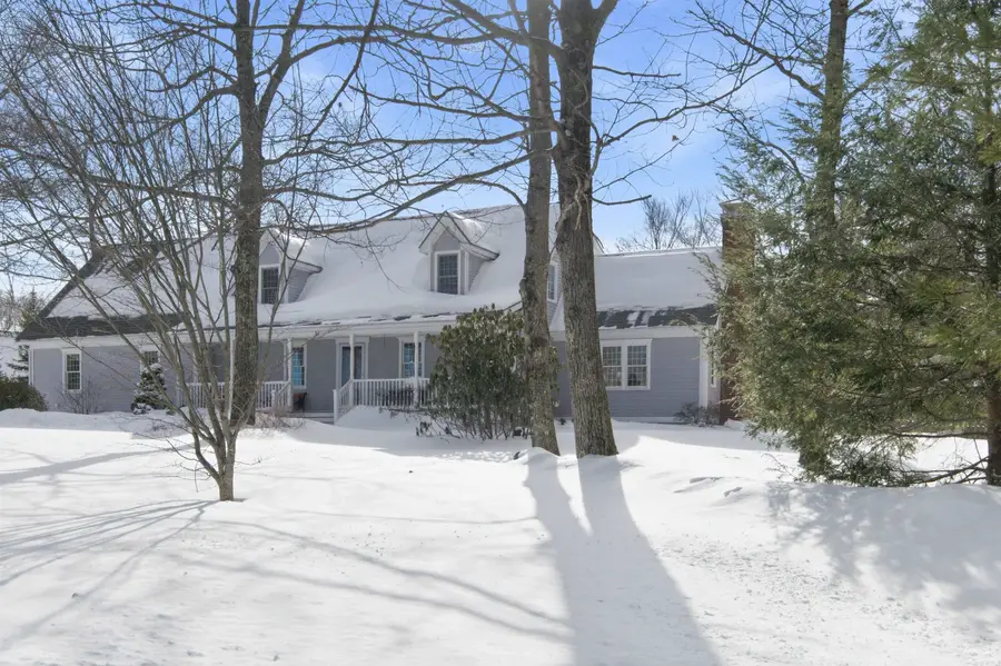 54 Wallingford Terrace, Weare, NH 03281 - #2