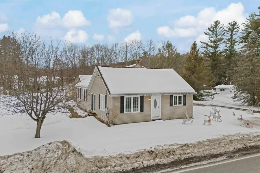 129 New Boston Road, Goffstown, NH 03045 - #3