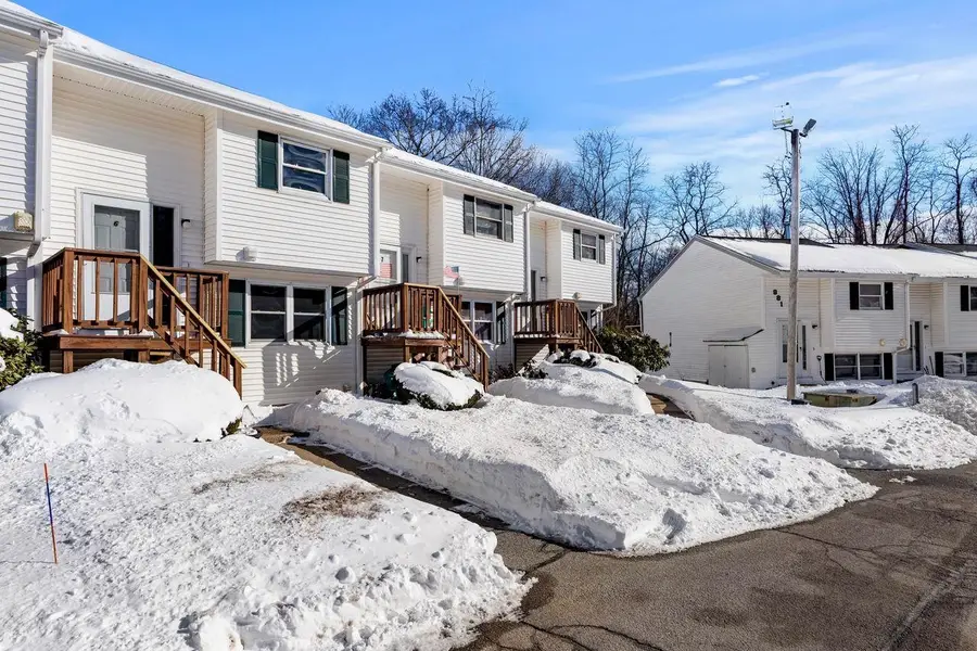 879 Mammoth Road #6, Manchester, NH 03104 - #3