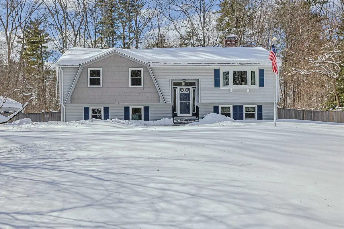 27 Farmer Road, Merrimack, NH 03054 - #1