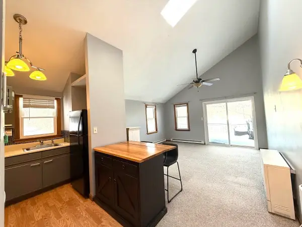 21 Plaza Village Road #D, Plymouth, NH 03264