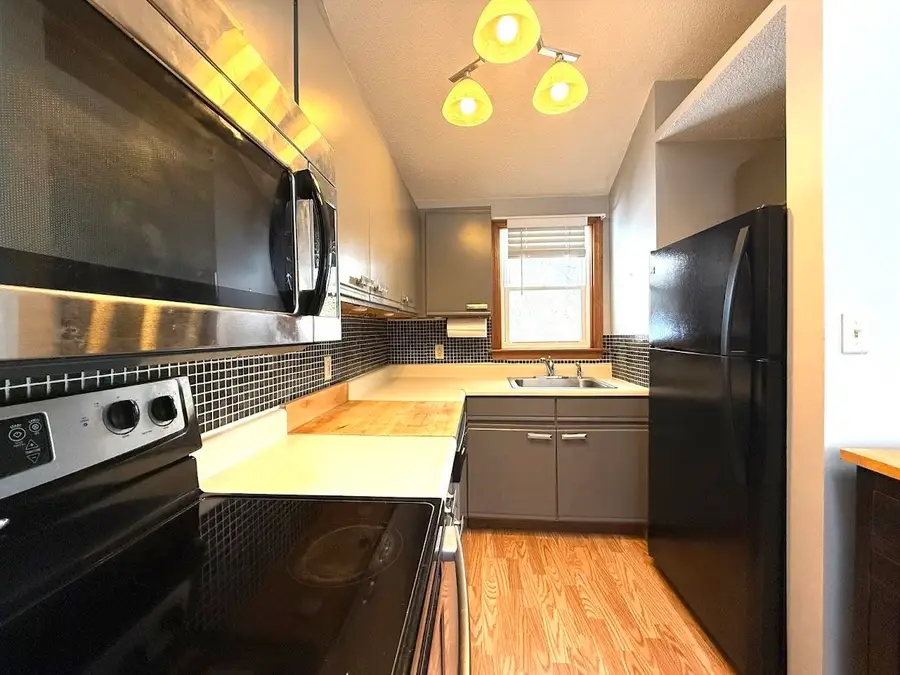 21 Plaza Village Road #D, Plymouth, NH 03264 - #3