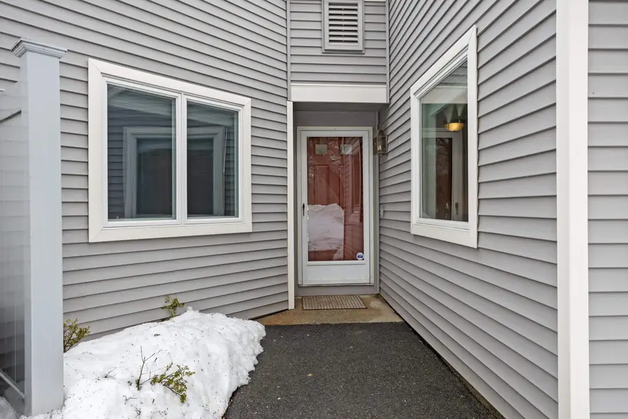 79 Walden Pond Drive, Nashua, NH 03064 - #2