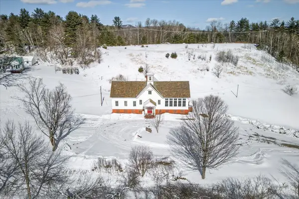 66 Duttonsville School Drive, Cavendish, VT 05142