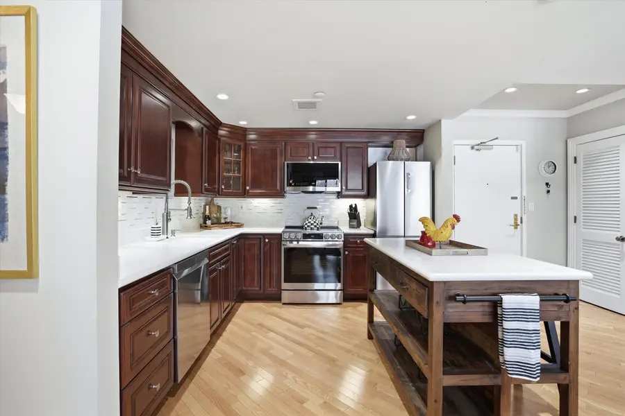 300 River Road #106, Manchester, NH 03104 - #2