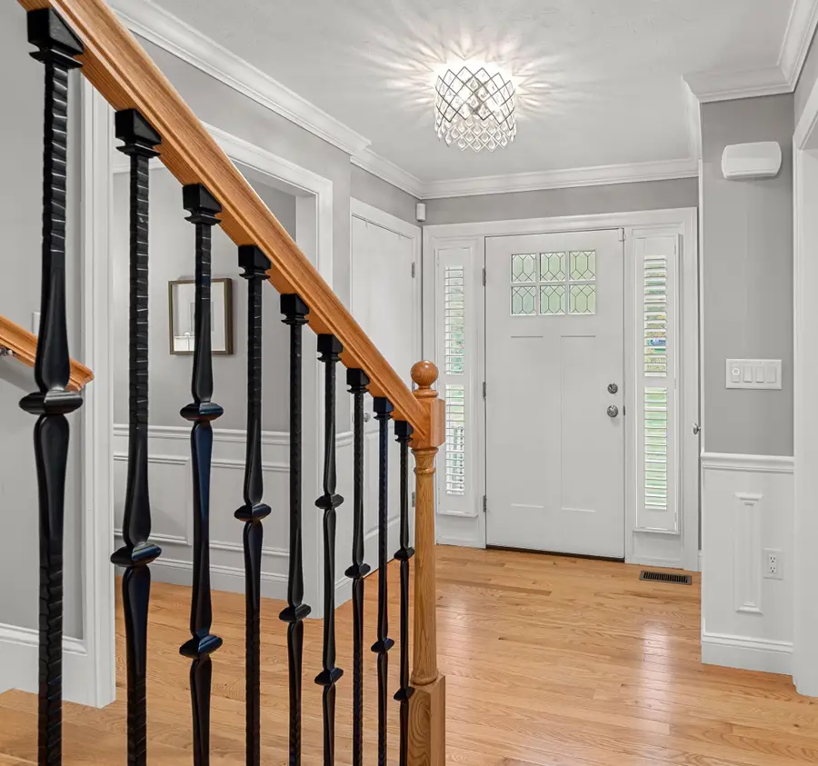 2 Chestnut Hill Drive, Sandown, NH 03873 - #3