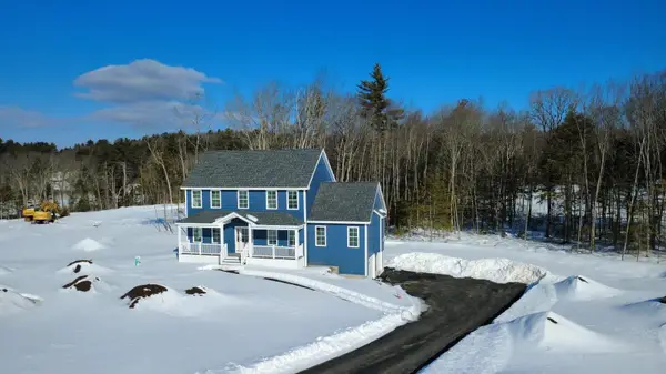 25 Blaisdell Court #18, Raymond, NH 03077
