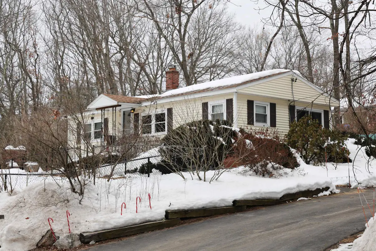 19 West Stearns Avenue, Hooksett, NH 03106 - #1