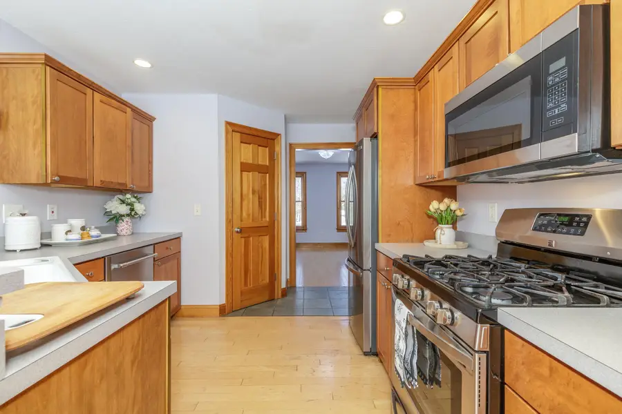 762 Robinson Road, Pembroke, NH 03275 - #3