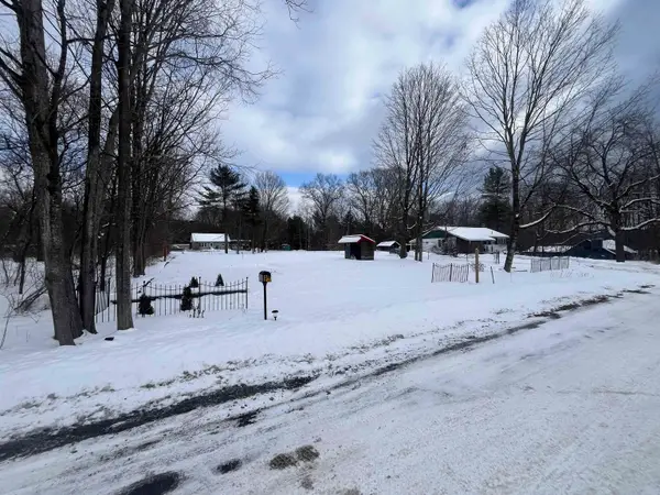 97 School Street, Castleton, VT 05735