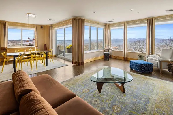 35 Cherry Street #Unit 404, Burlington, VT 05401