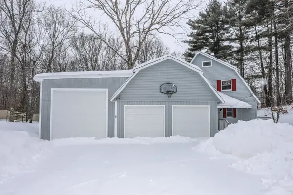 96 Rocky Hill Road, Somersworth, NH 03878