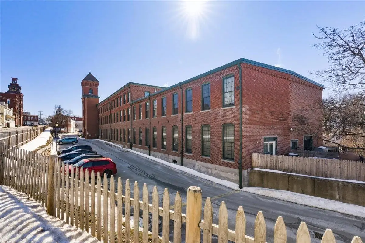 100 Main Street #203, Pembroke, NH 03275 - #1