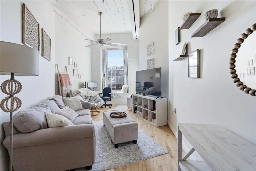 100 Main Street #203, Pembroke, NH 03275 - #3