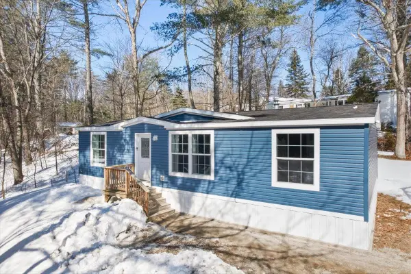 7 Pinecrest Circle, Allenstown, NH 03275