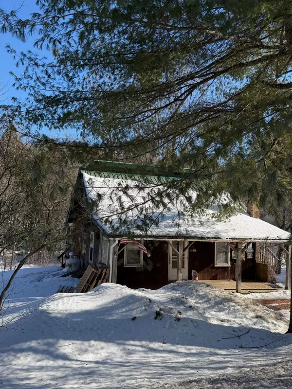 1302 VT ROUTE 109, Waterville, VT 05492