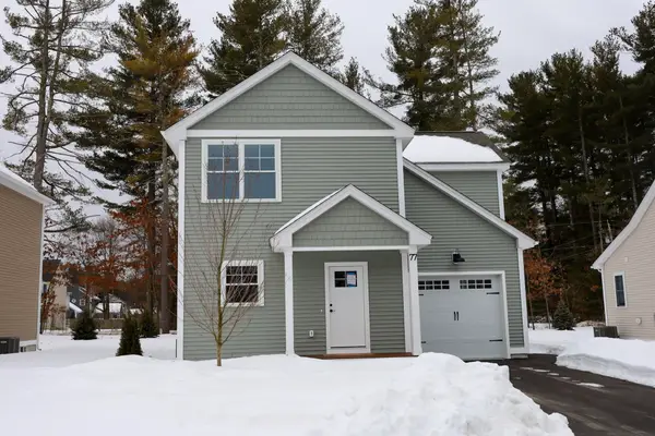 77 Wilderness Drive, Nashua, NH 03062