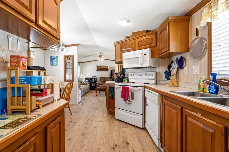 117 Colonial Village, Somersworth, NH 03878 - #3