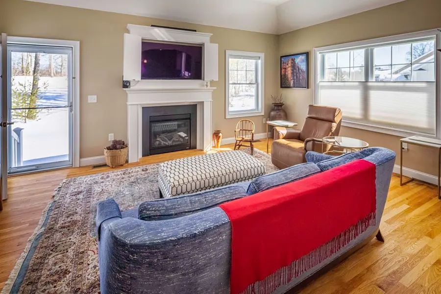 15 Teresa Drive, Dover, NH 03820 - #2