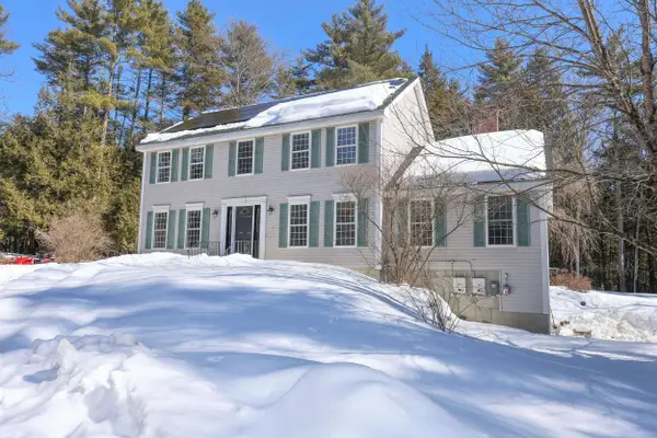 17 Erin Drive, Bow, NH 03304