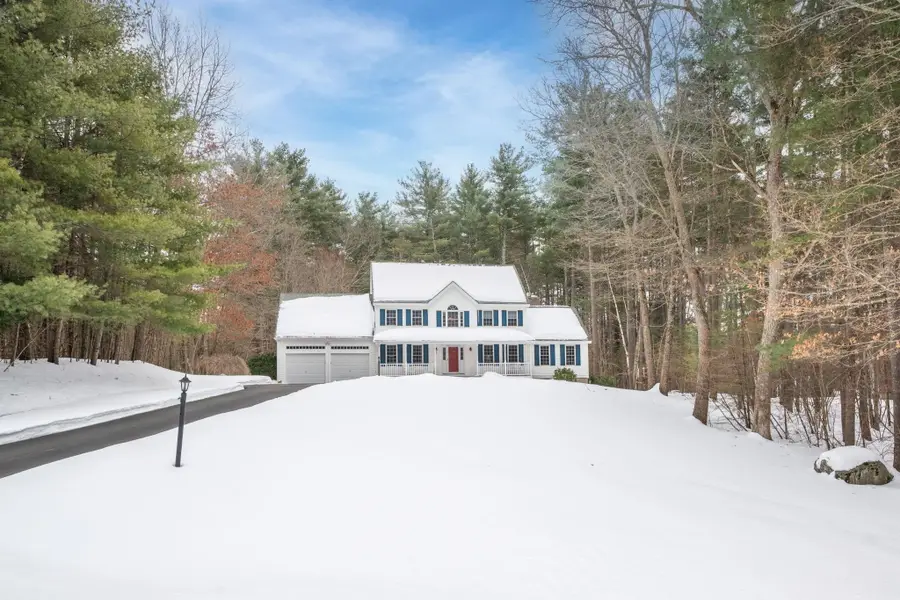 38 Buckingham Drive, Londonderry, NH 03053 - #2