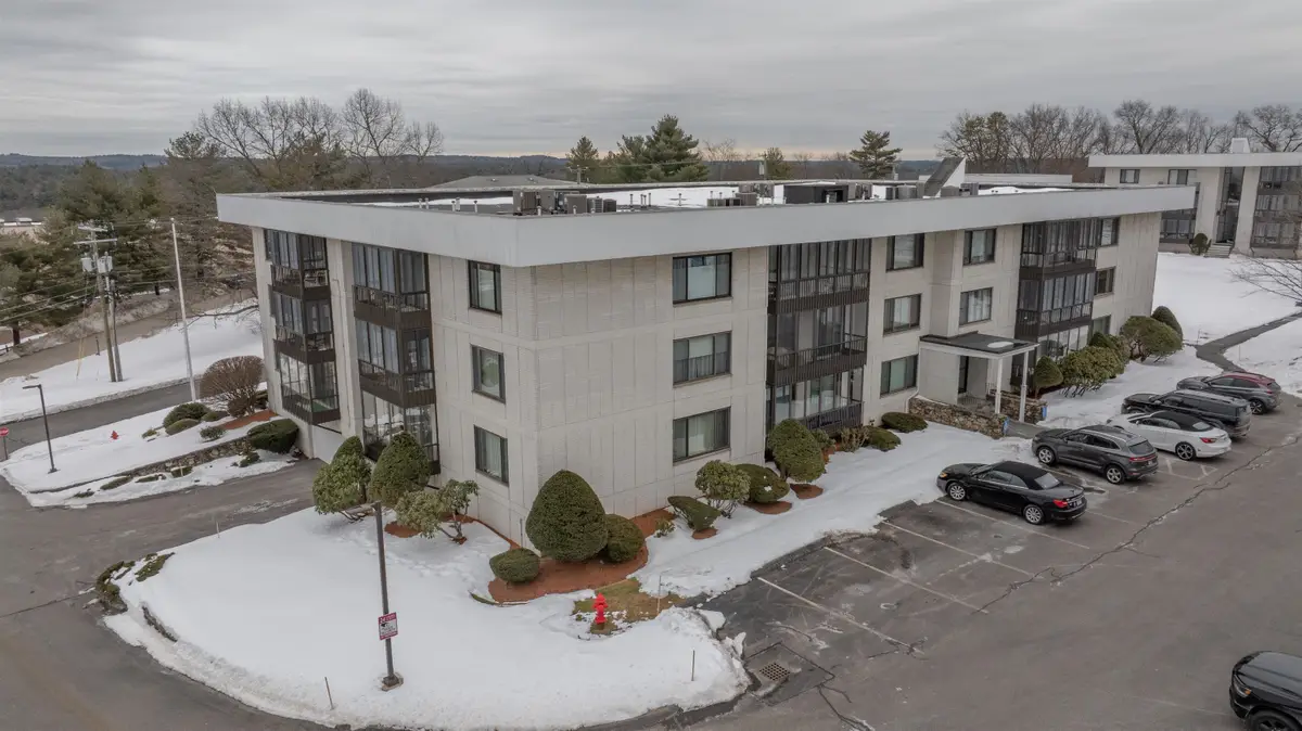 33 Spit Brook Road #A2, Nashua, NH 03060 - #1