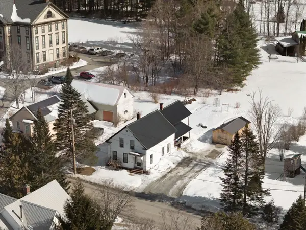 227 Hollow Road, Waterbury, VT 05677