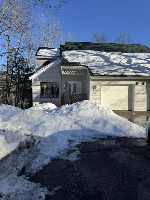 40 overlook Drive, Atkinson, NH 03811