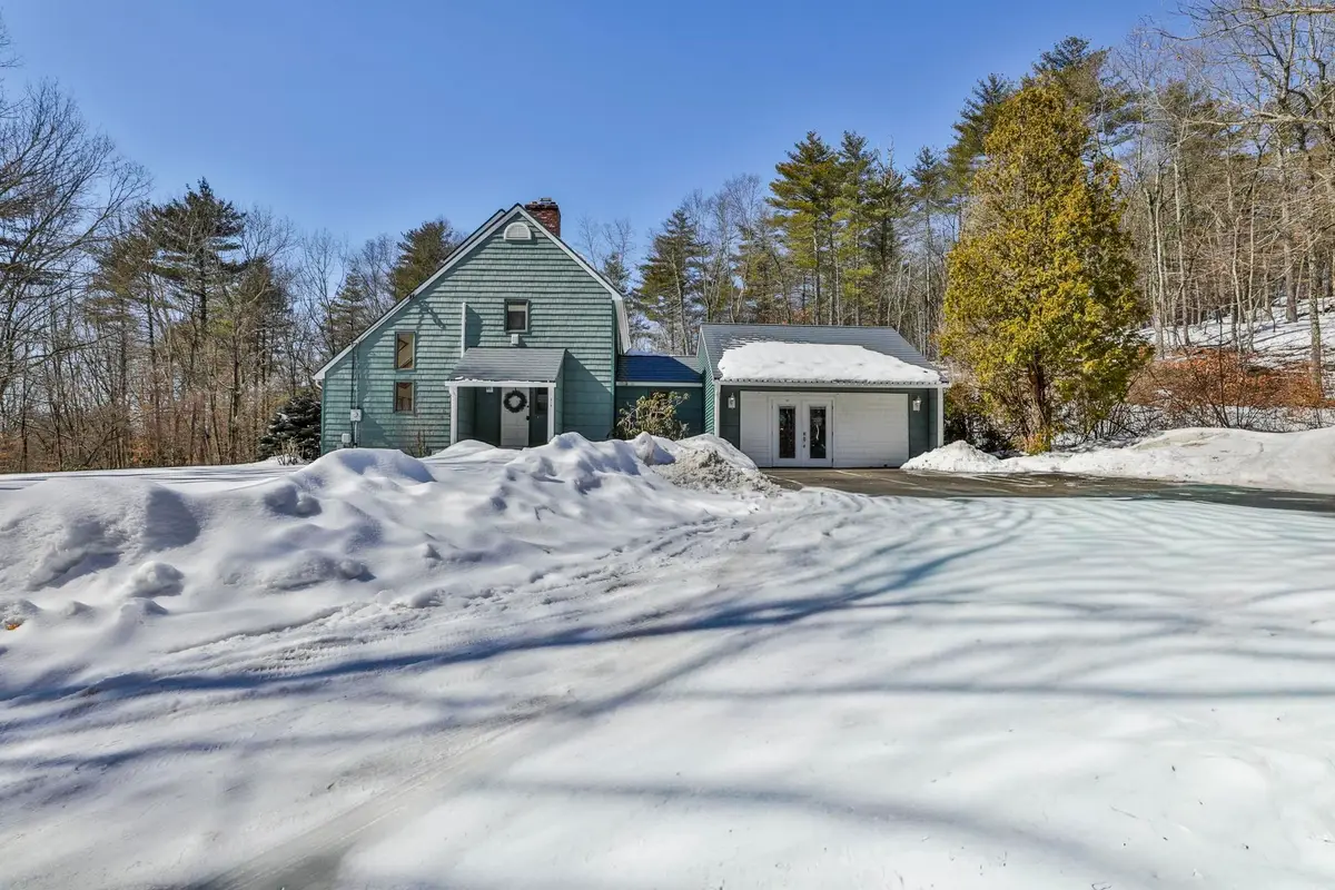 210  Range Road, Windham, NH 03087 - #1