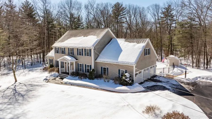 31 Bear Run Drive, Litchfield, NH 03052-2335 - #2