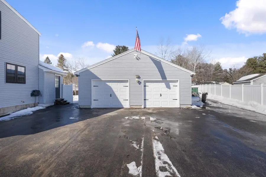 26 Eayers Pond Road, Hudson, NH 03051 - #2